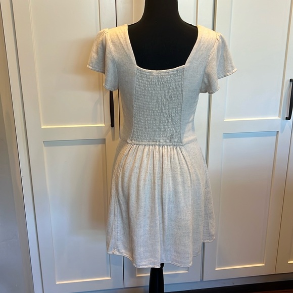 Abercrombie & Fitch Beige Linen Mini Dress XS - Picture 6 of 9